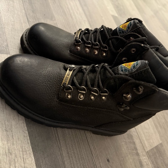 Five Star Men\'s Black Leather Boots